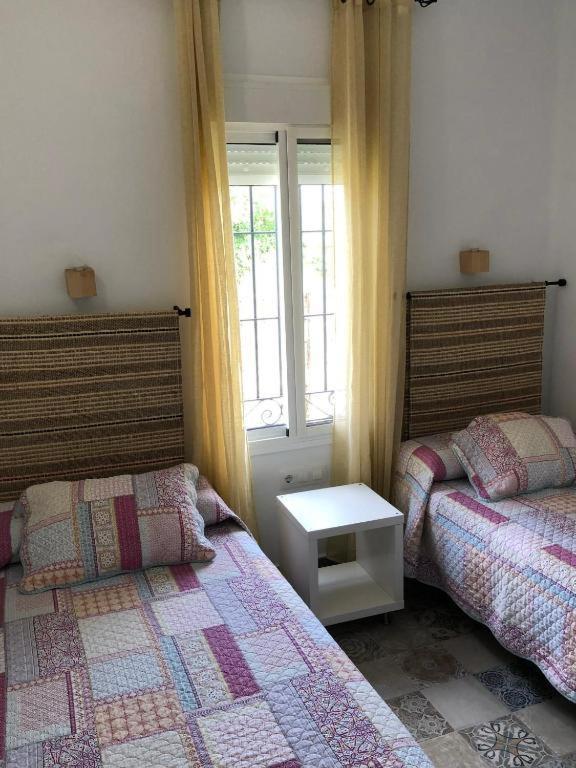 Apartamentos Cala Isabel Zahora Eksteriør bilde