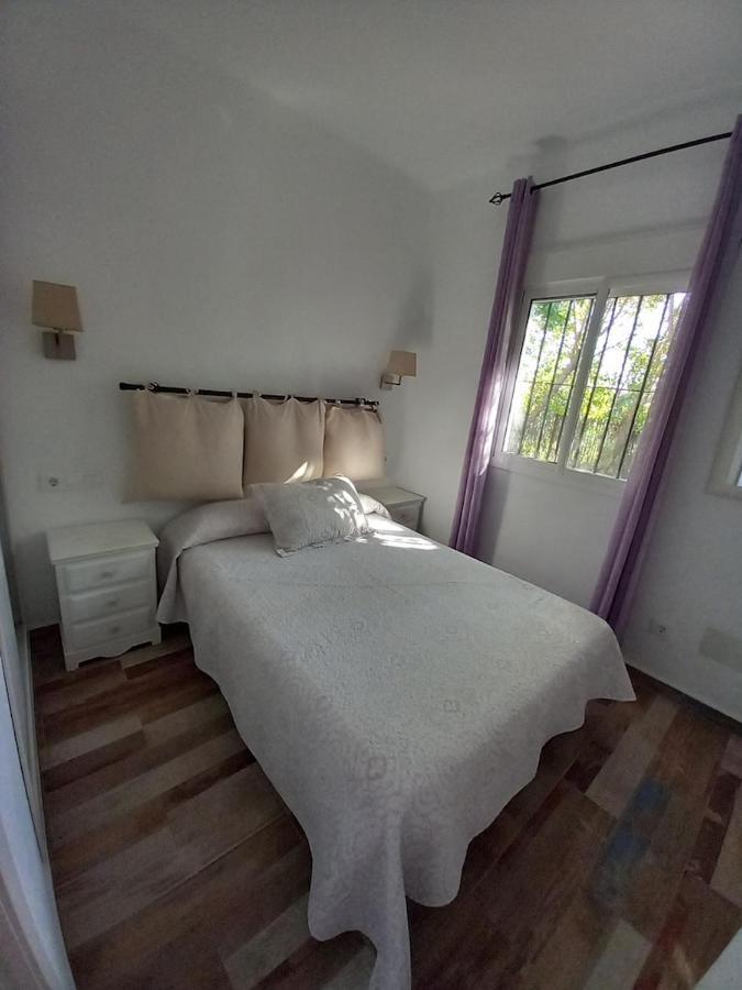 Apartamentos Cala Isabel Zahora Eksteriør bilde