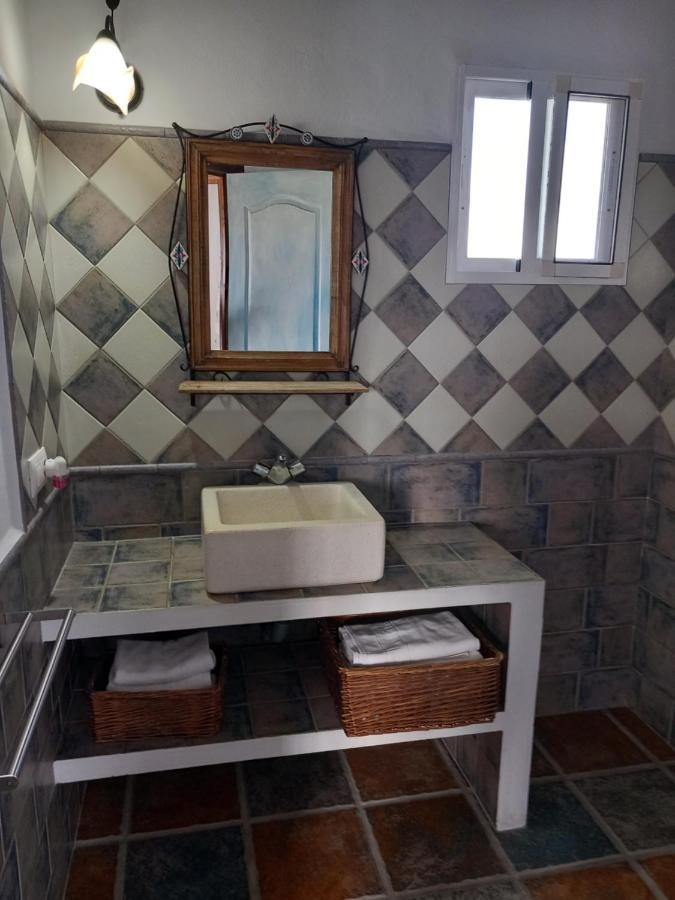 Apartamentos Cala Isabel Zahora Eksteriør bilde
